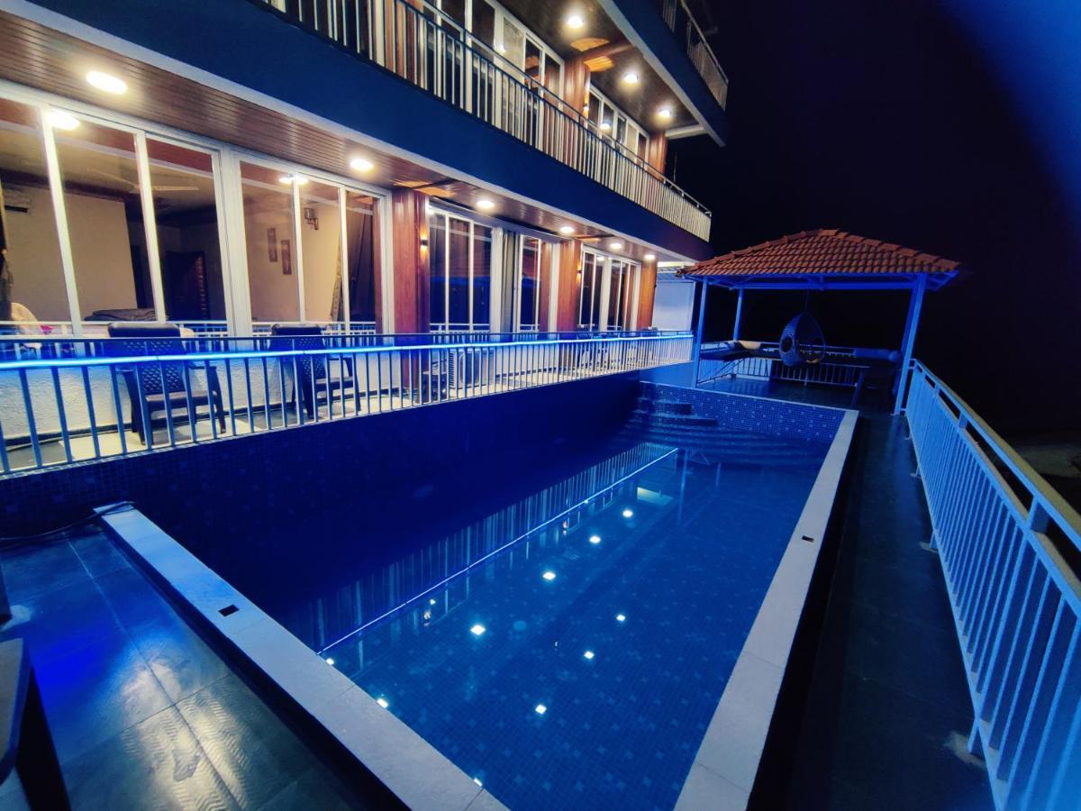 Whitehouse Homestay By Oxystays Hospitality Alībāg Eksteriør billede