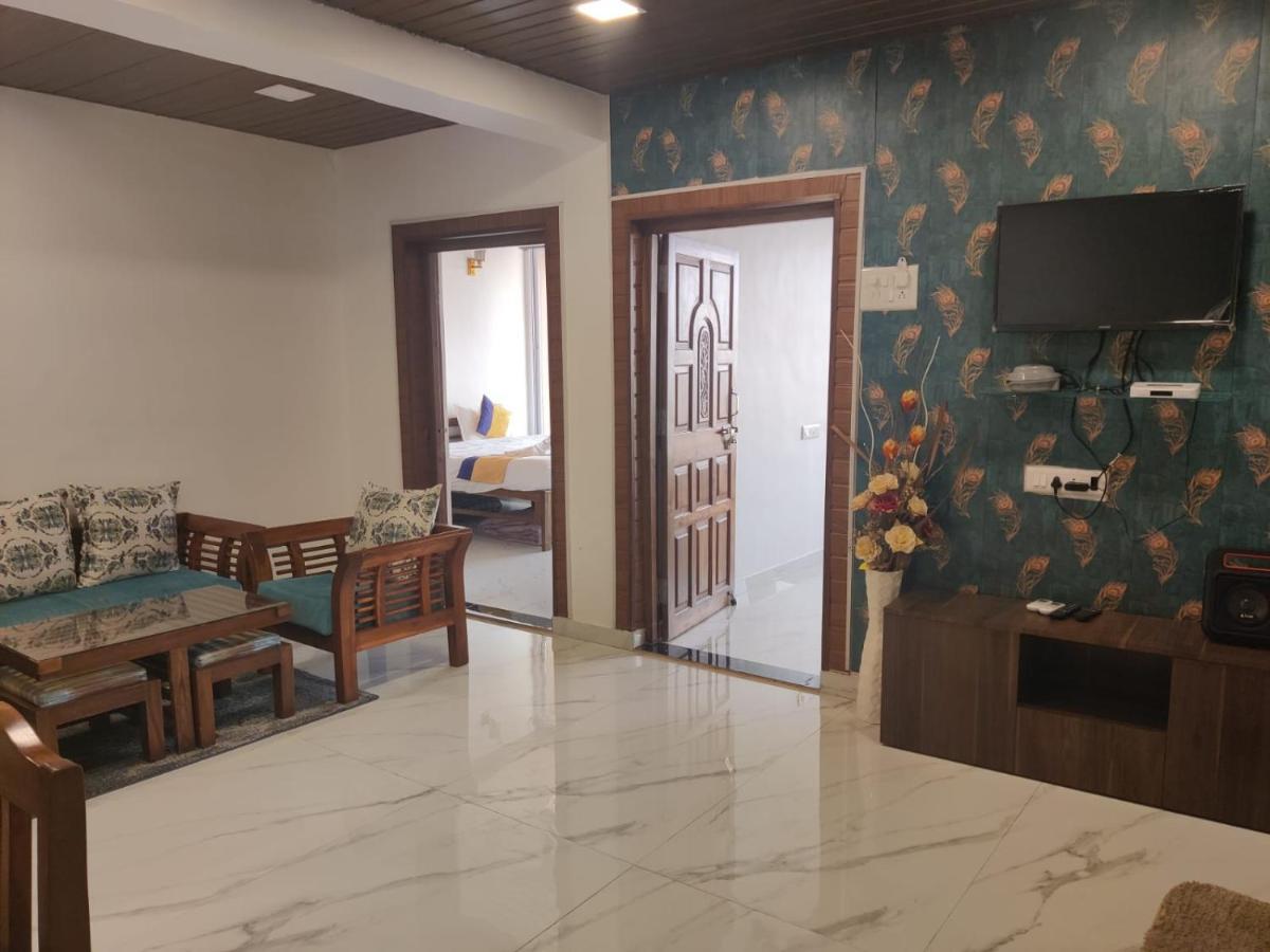 Whitehouse Homestay By Oxystays Hospitality Alībāg Eksteriør billede